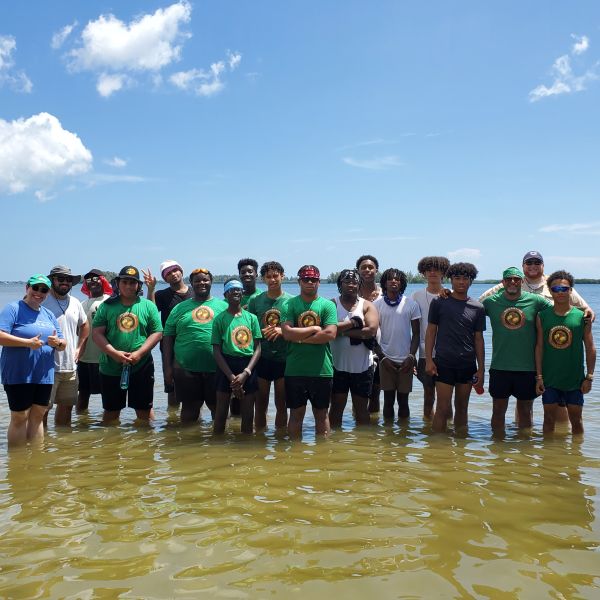 Students visited the Harbor Branch Oceanographic Institute to learn how seagrass levels have been impacted in the Indian River. 