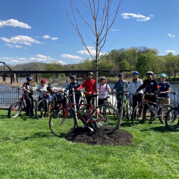 A group photo of a Bike Parade in Lehigh Valley for Youth Climate Summit event. 