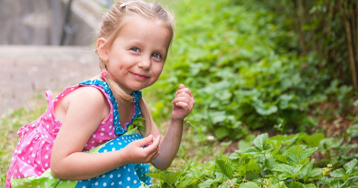 Access to Nature, Time, and Space—a Basic Human Right in Early