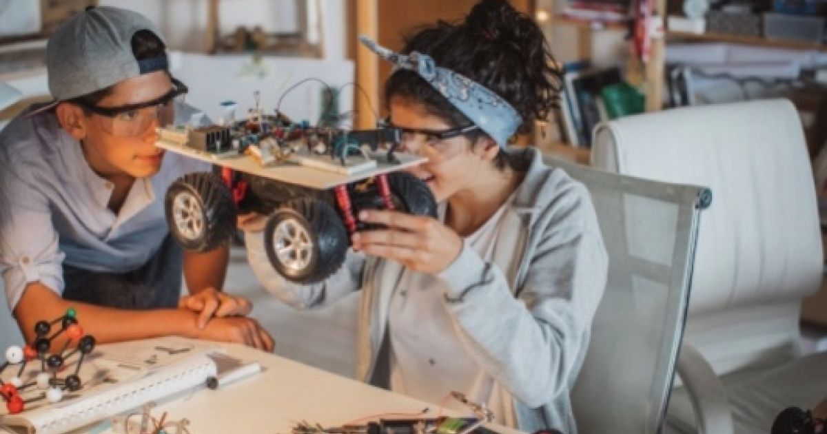 Build Your Own Electric Vehicle eePRO